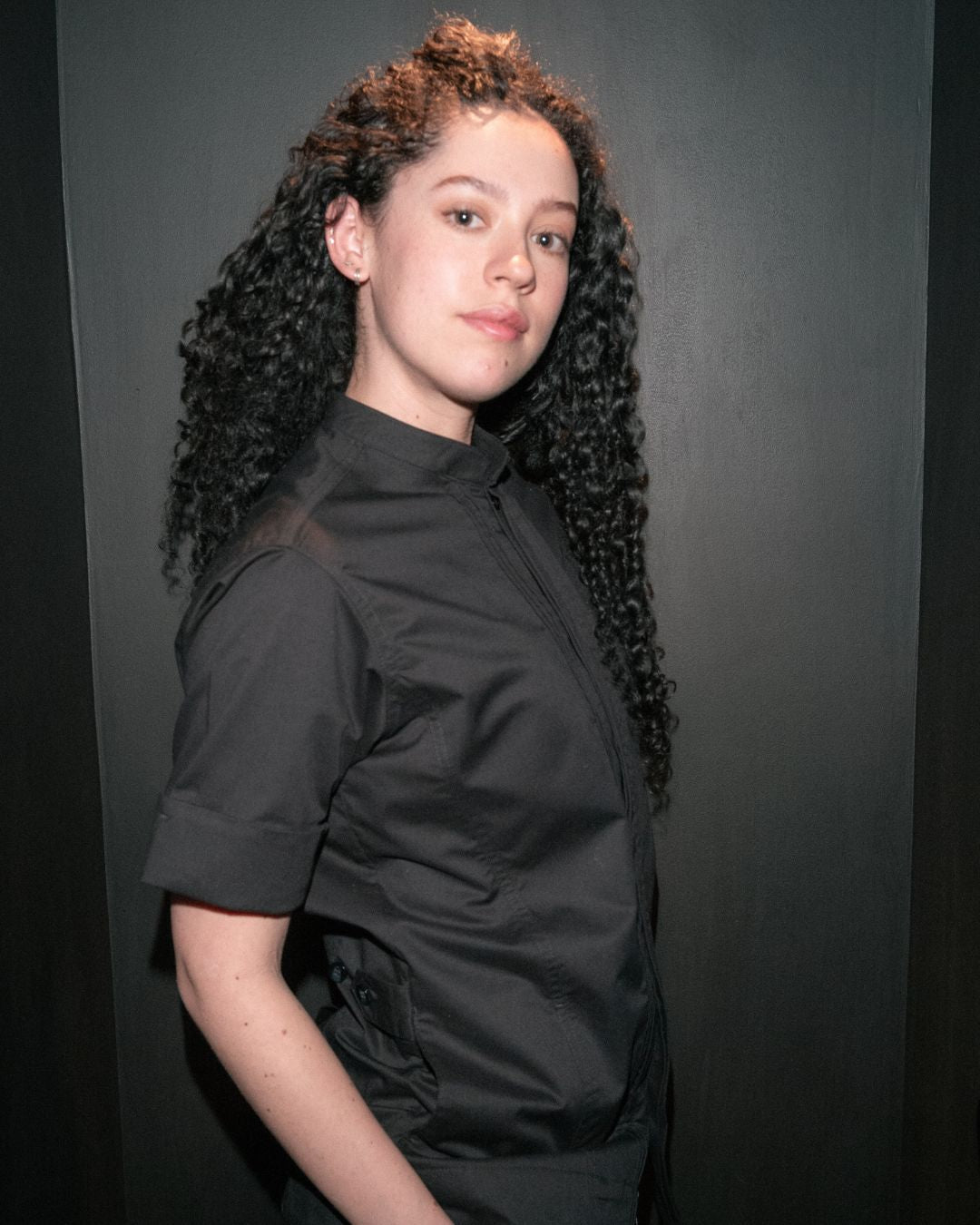 Camisa Esencial Unisex Negra