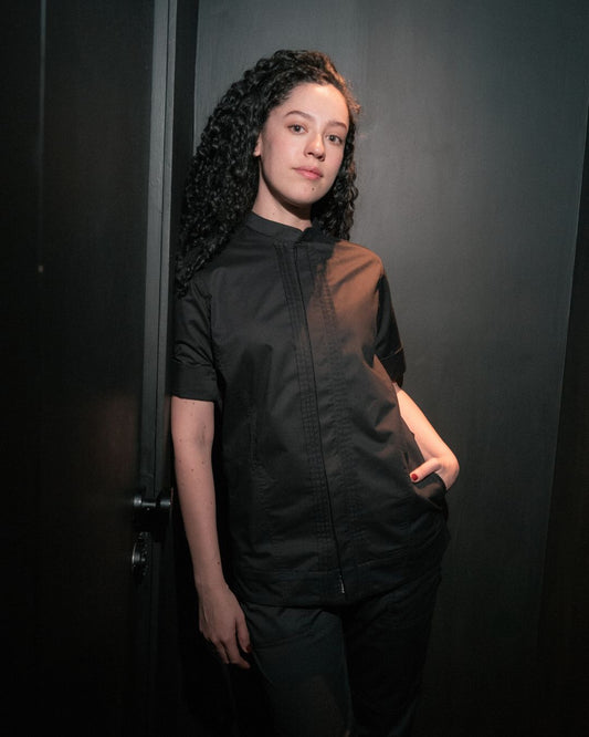 Camisa Esencial Unisex Negra