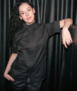 Camisa Esencial Unisex Negra