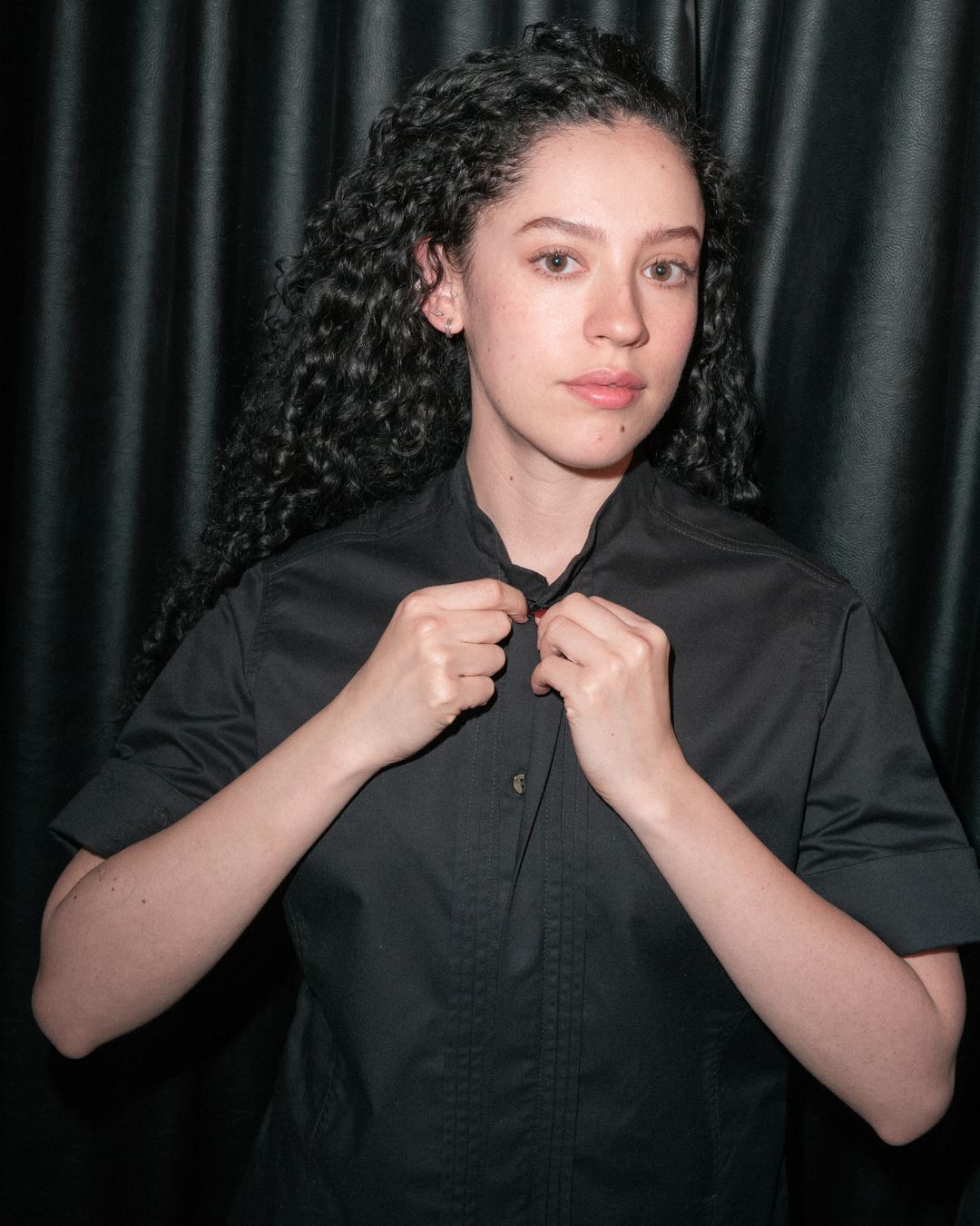 Camisa Esencial Unisex Negra