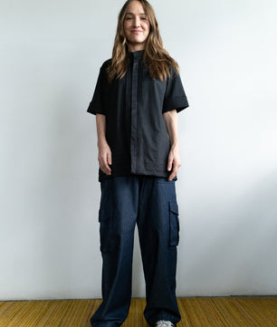 Camisa Esencial Unisex Negra